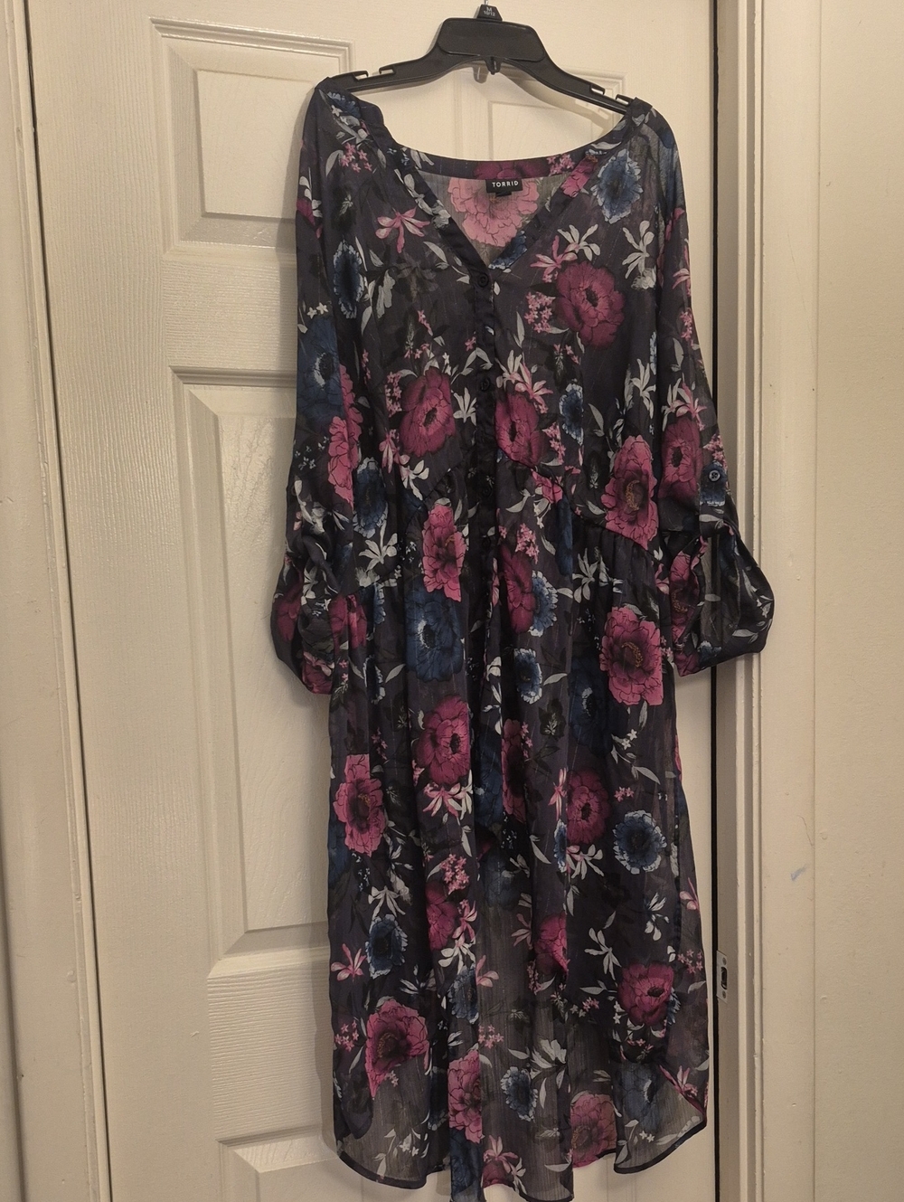 Torrid Floral Button-Front Midi Hi-low Dress in Black and Pink